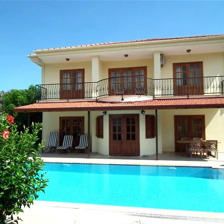 Villa Pinar - Private Pool & Gardens *