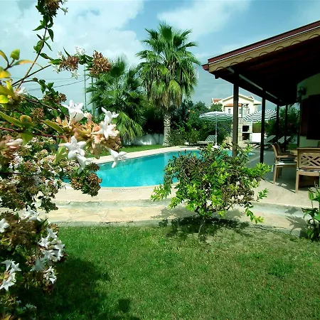 Villa Pinar - Private Pool & Gardens *