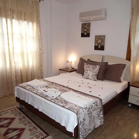 Pinar - Private Pool & Gardens * Muğla
