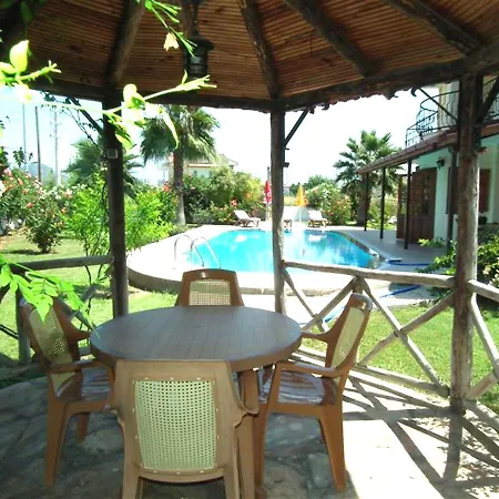 Villa Pinar - Private Pool & Gardens *